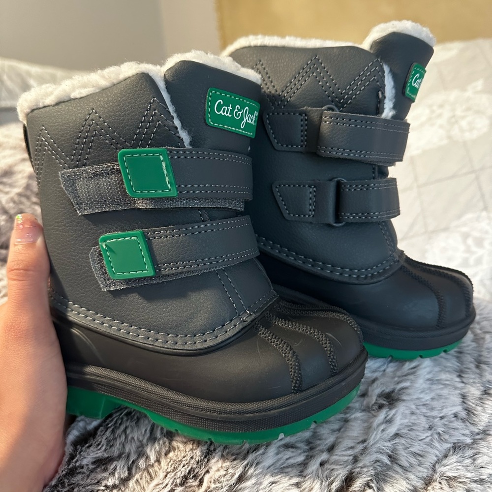 snow boots toddler